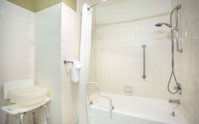 Econo Lodge Erie near Casino