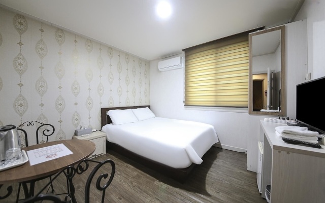 Hotel Cl
