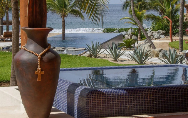 Las Palmas Luxury Villas