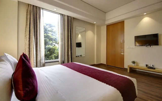 Saltstayz Select - Galleria Market & Golf Course Road