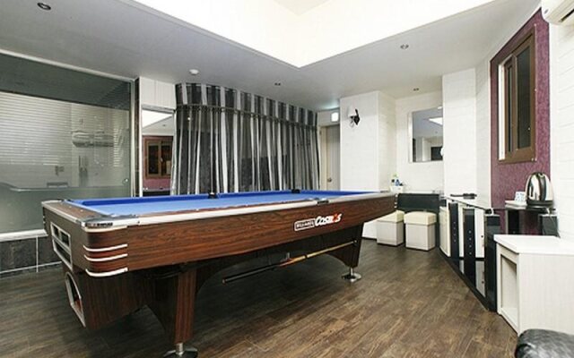 Nex Hotel