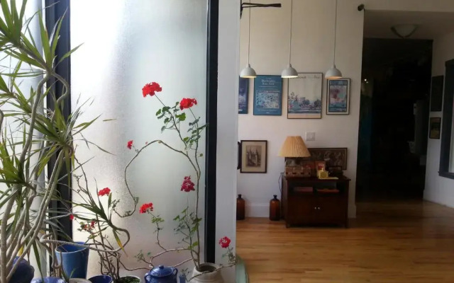 Ray's Bucktown B&B