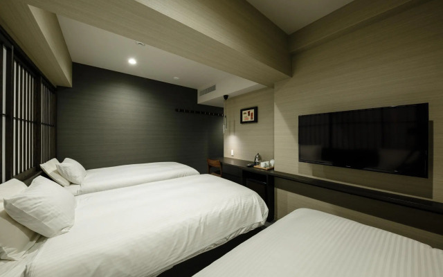 Hotel Ninja Black