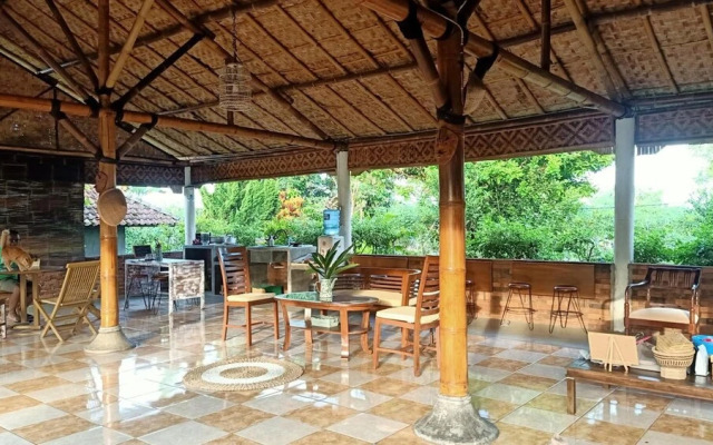 Pondok Bamboo Sendangsari