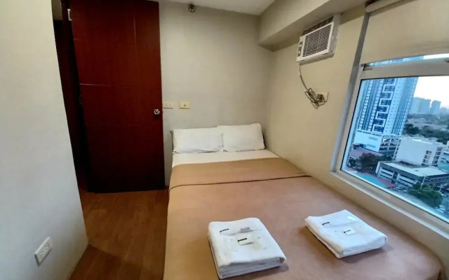 Gilmore Tower Suites By SMS Hospitality