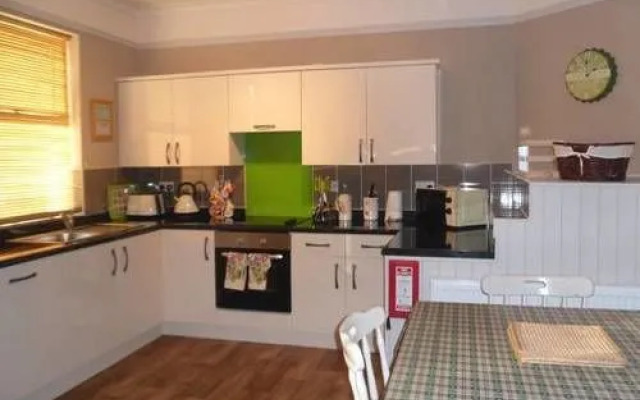 Claremont House Holiday Apartments