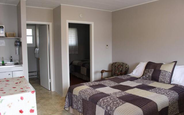 The Victorian Motel and RV Park