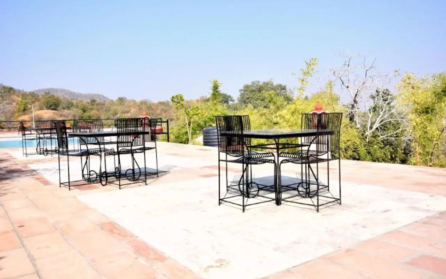 The Sky Imperial Jungle Camp Resort