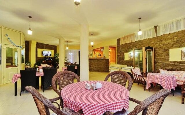 Orlitsa Hotel