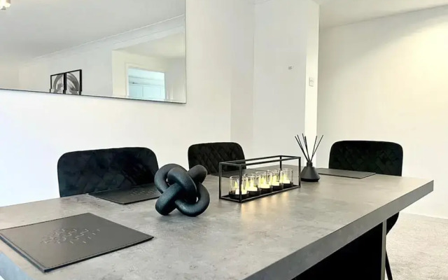 Modern Apartment Free Parking Wifi Edgbaston