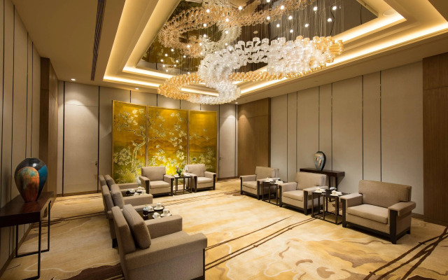 DoubleTree by Hilton Hotel Anshun