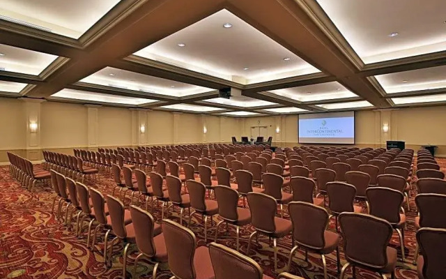 InterContinental San Salvador-Metrocentro Mall