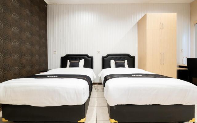 OYO 2469 Sutomo Homestay