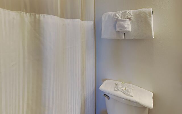 Bonita Point Condo II #214e