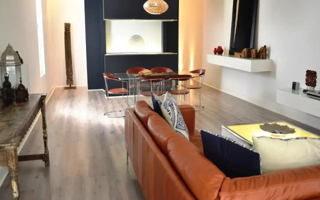 Adelaide Accommodation - The Angas