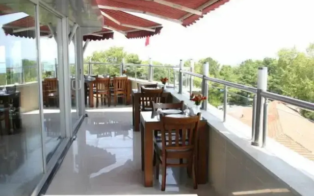 Ganita Life Otel