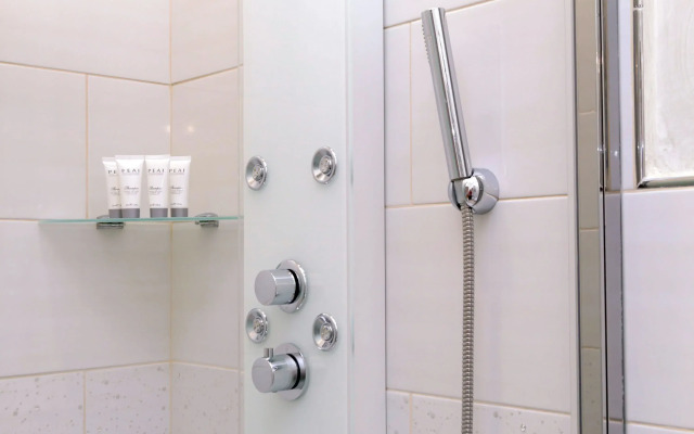 Luxury Rome Guest House