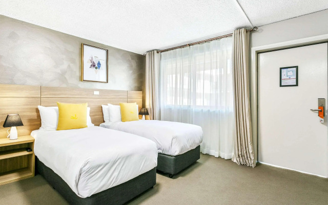 Quality Inn Sunshine Haberfield