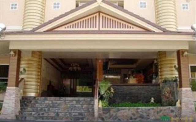 Preechana Golden Place Serviced Apartment