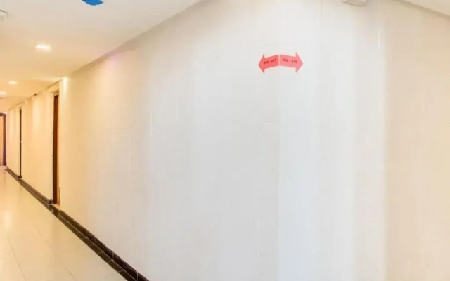 OYO Flagship 19825 Hotel Panchratna