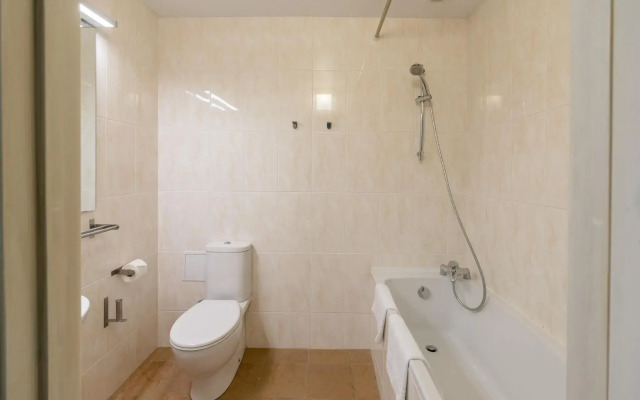 Лоял Гостевой Дом