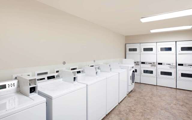 WoodSpring Suites College Station