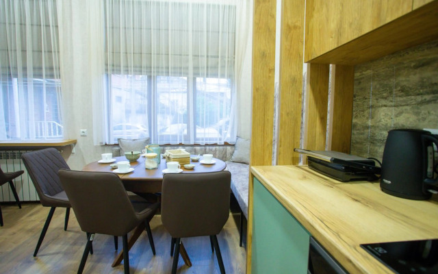 Nino's Cosy Apartment