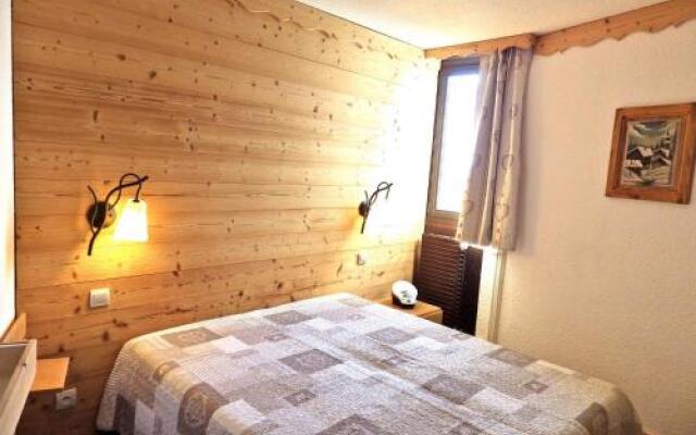 Apartment Appartement 6 Personnes Avec Cuisine ÉquipÉe Aux MÉnuires