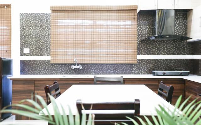 Treebo Cmks Habitat Center, Cochin