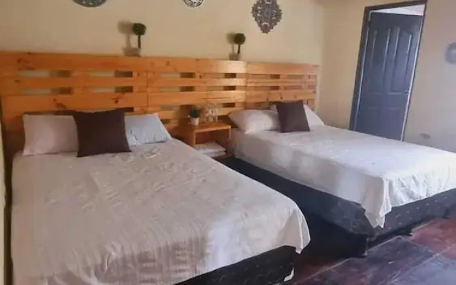 Azura Hotel Boutique