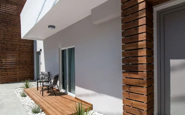 Kappa Apartments