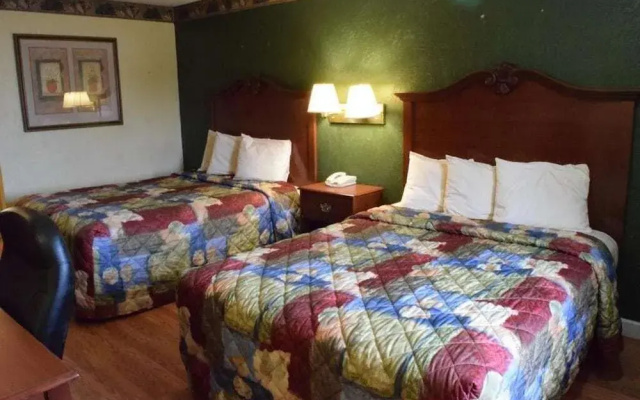 Delux Inn