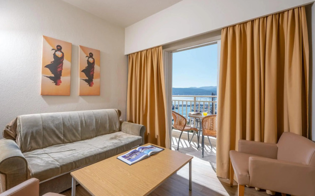 Kitro Beach Hοtel