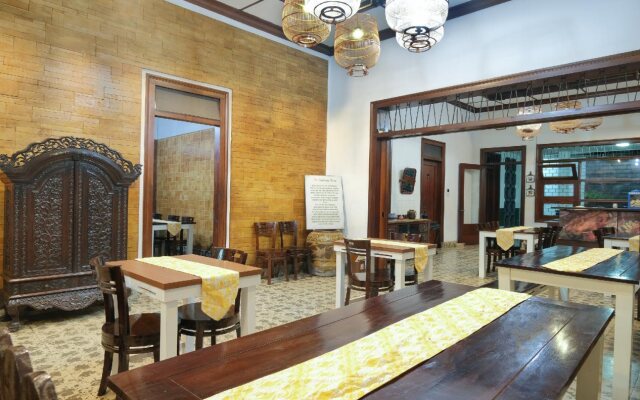 Oyo 461 Hotel Madukoro