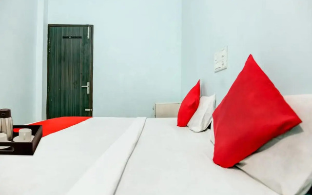 Oyo Flagship 703865 Moonlight Guest House