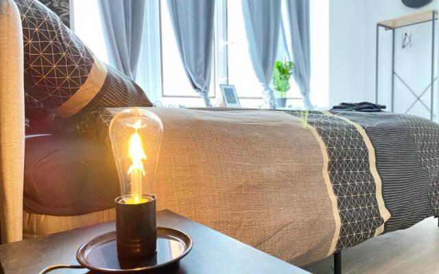 NG Suite Home L Lille L Roubaix Gare L Cassel