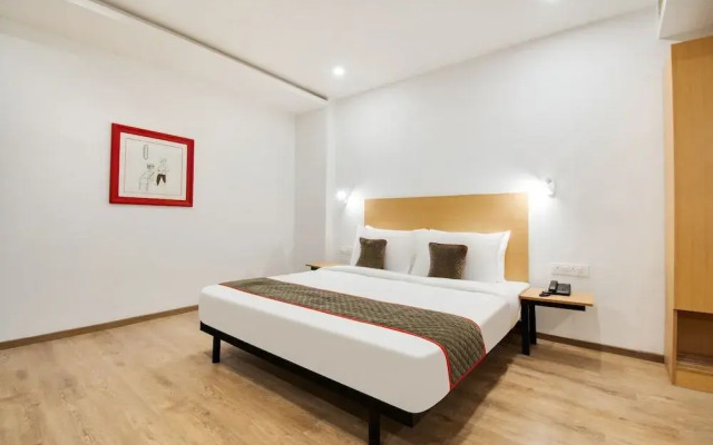 OYO Townhouse 228 Hotel Alana