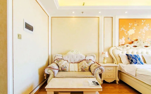Da Lian Apartment