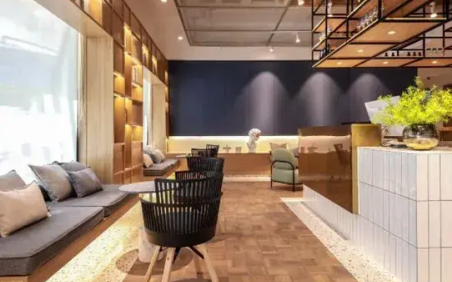 Hualang Hotel (Nanyang Government Branch)