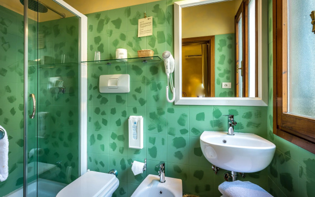 Hotel Marios