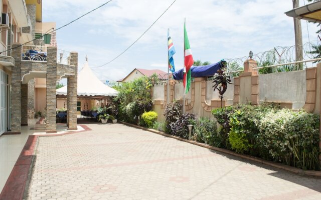 La Perle Hotel