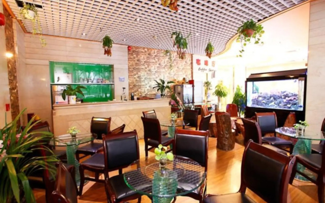 New World Hotel