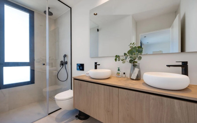 Kumquat Penthouse With Jacuzzi Rooftop Golf Las Colinas