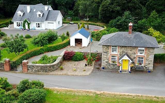 Cloverhill Gate Lodge