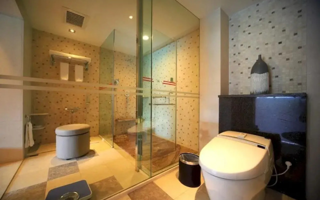 Tengchong Guanfang Hotel