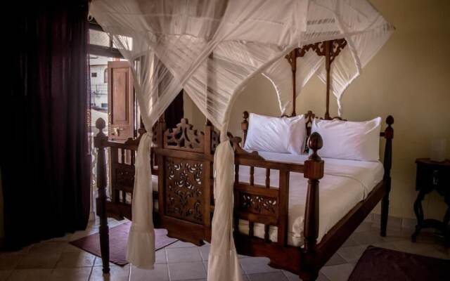 Stone Town Cafe and Bed &Breakfast