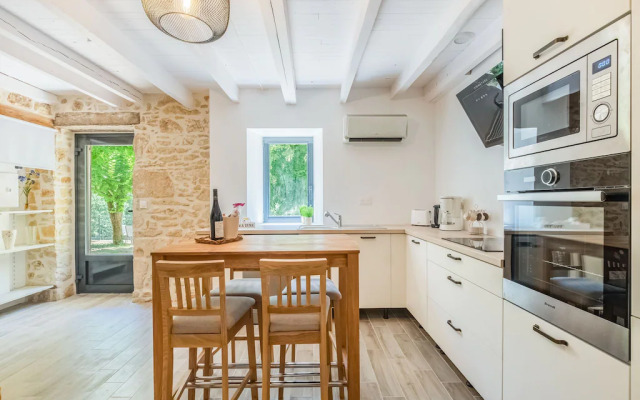 Tranquil Holiday Home in Soturac With Pool