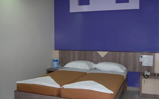 Hotel Galaxy Residency