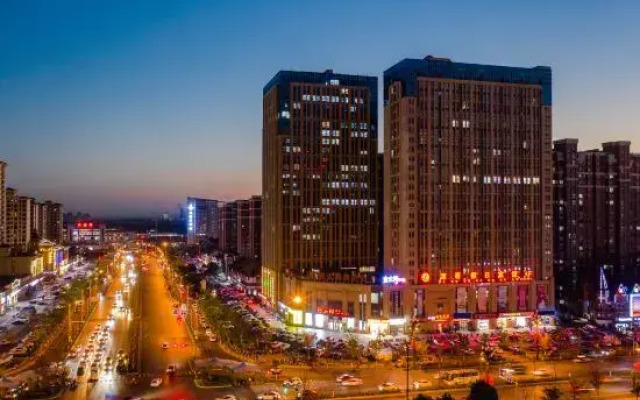 Yuange Holiday Hotel (Lu'an Railway Station)