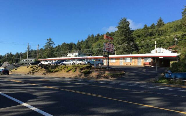 Four Winds Motel
